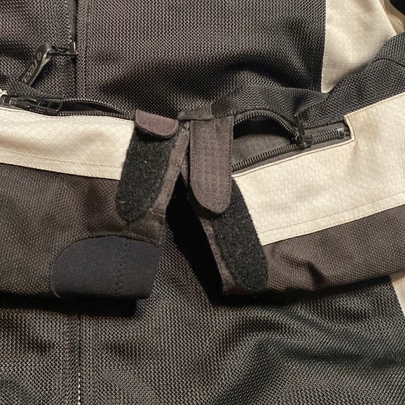 REAX motorcycle Jacket - Picture 6 of 8